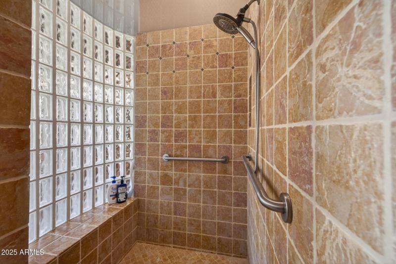 43)PRIMARY BATH