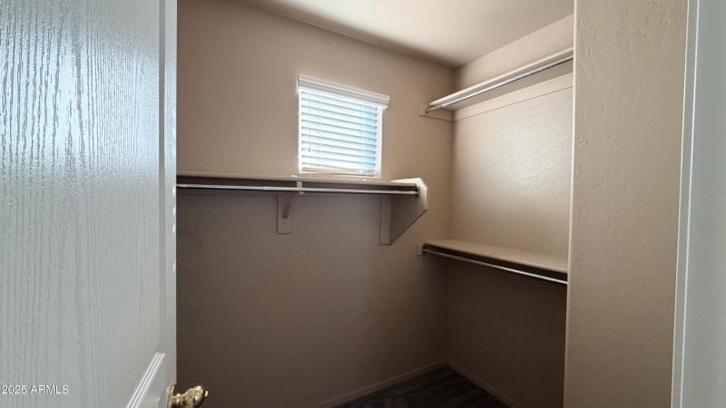 2025-12-07_15-37-20_209