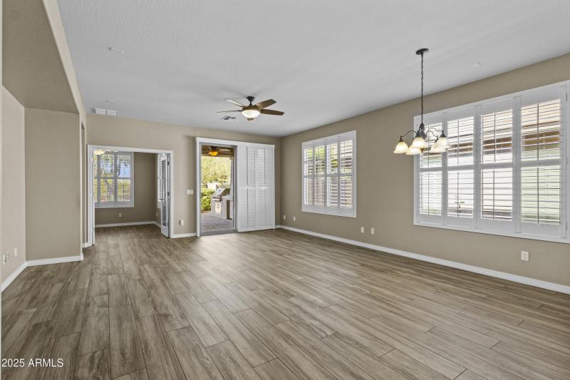 9 - Great Room