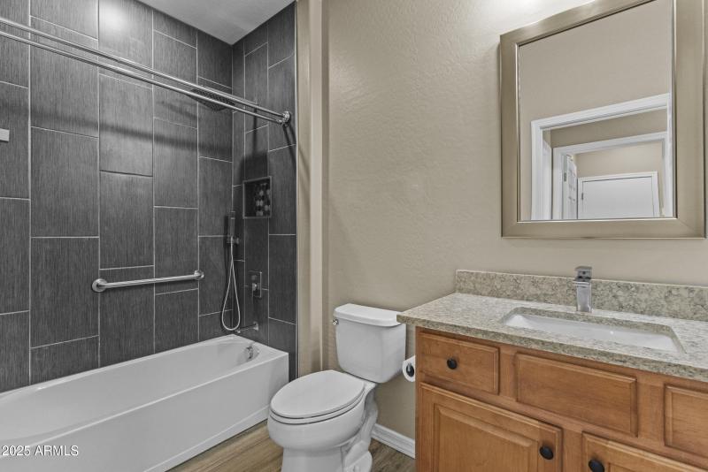 19 - Hall Bath