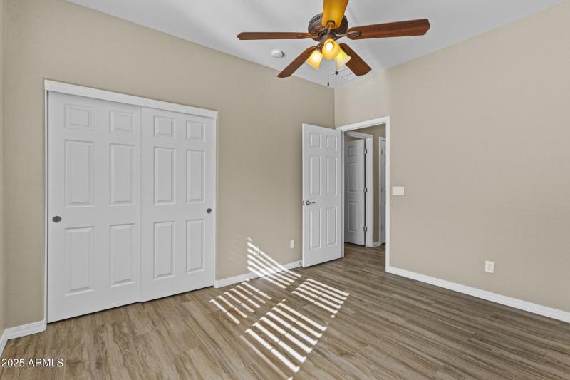 21 - Bedroom 1