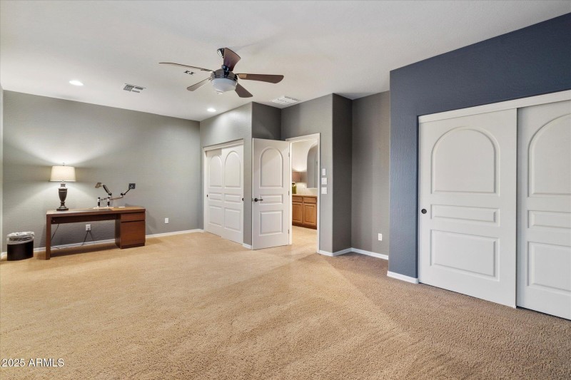 Bed or media room