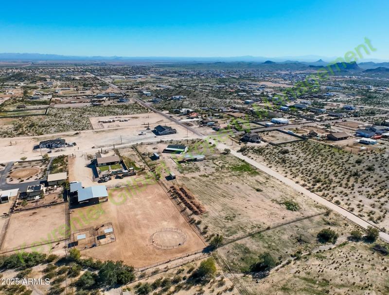 7-web-or-mls-DJI_20251208114844_0157_D