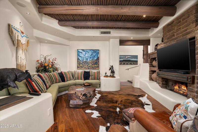 Family Room -26