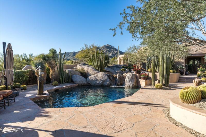 Pool and spa -61