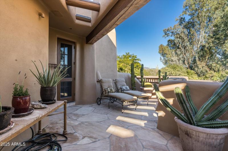 Wrap Around Patio--70