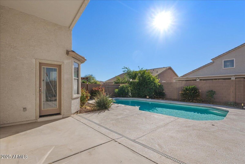 29-Back patio and pool
