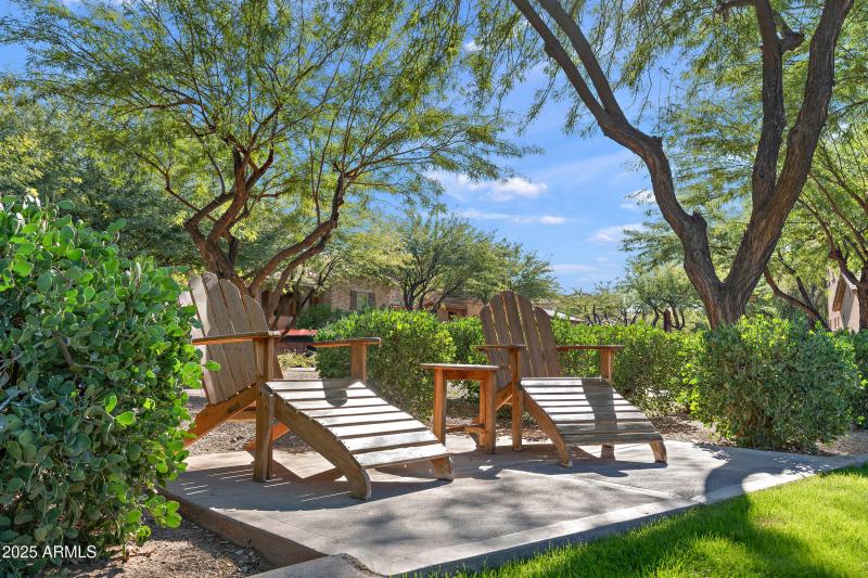 60_9469 e trailside view-60