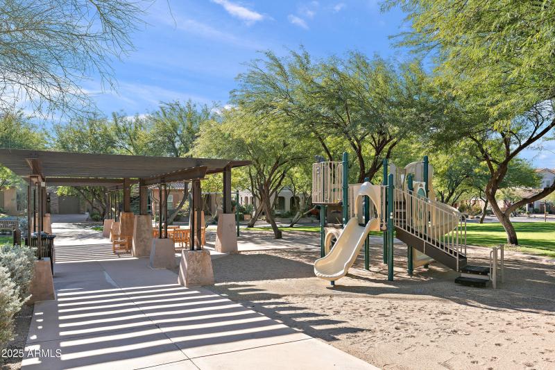 59_9469 e trailside view-59