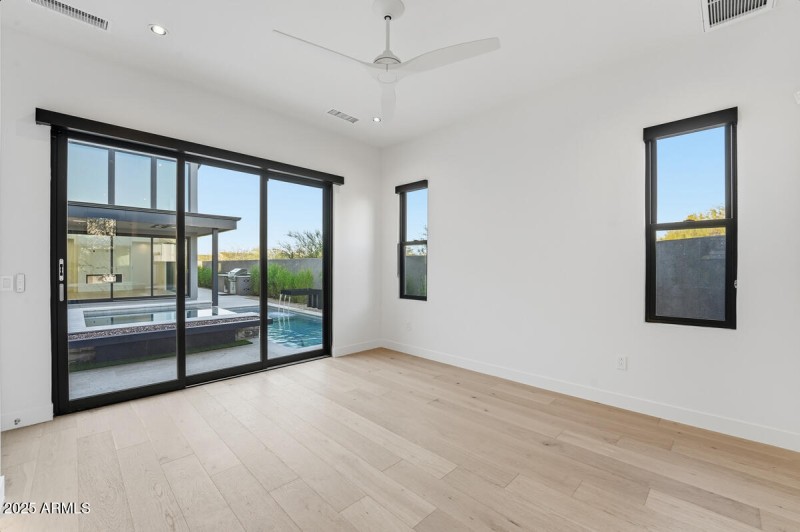 18576 N 92nd Pl-57 (2)