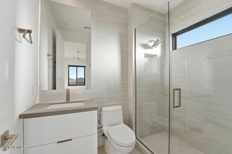 18576 N 92nd Pl-48 (1)