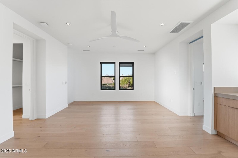 18576 N 92nd Pl-44 (1)