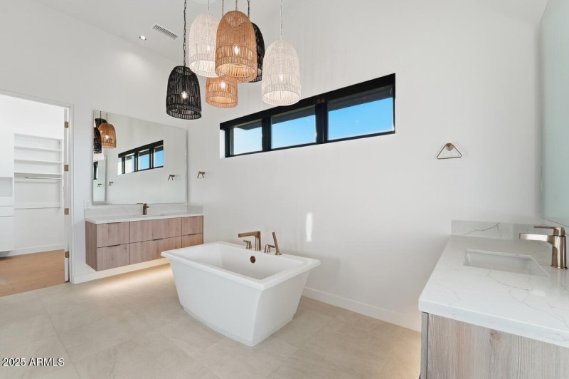 18576 N 92nd Pl-29 (1)