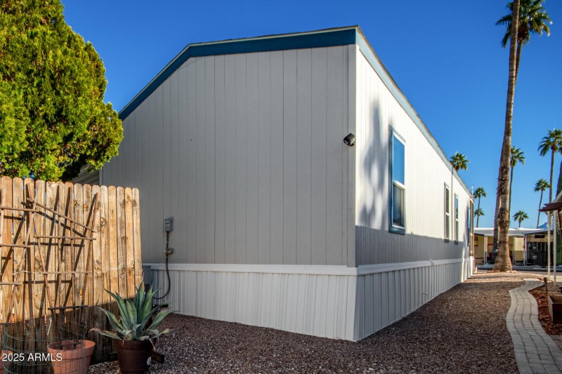 10540 E APACHE TRAIL 93