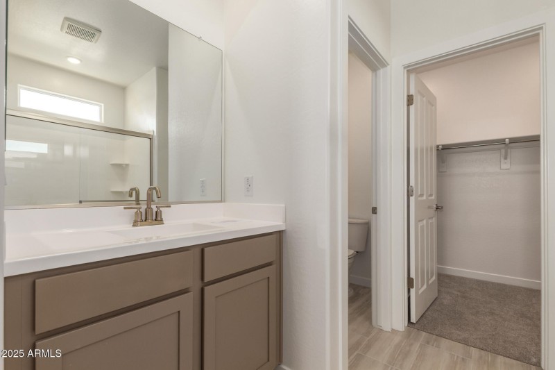 2nd Master Suite