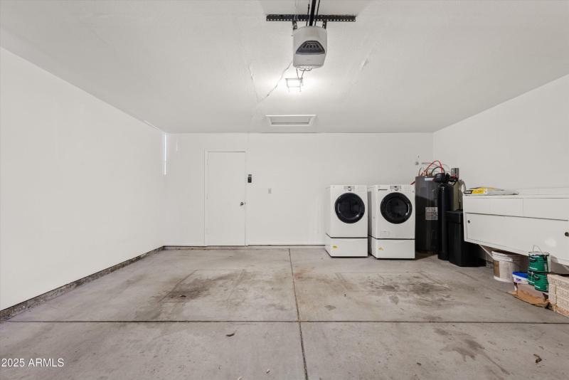 Garage/Laundry #1