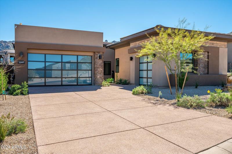 3 Car Garage