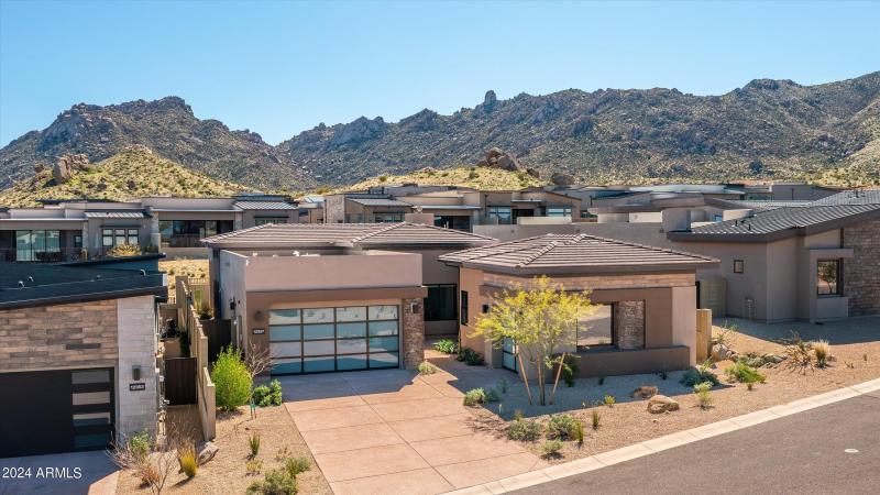 Scottsdale Living