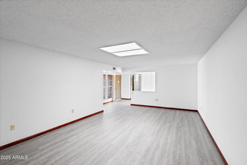 21-Living Room