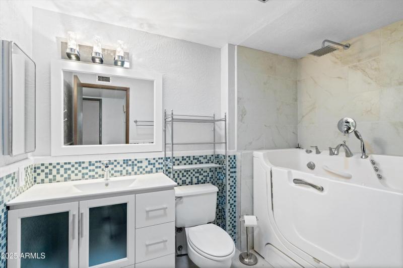 35-Bathroom 2