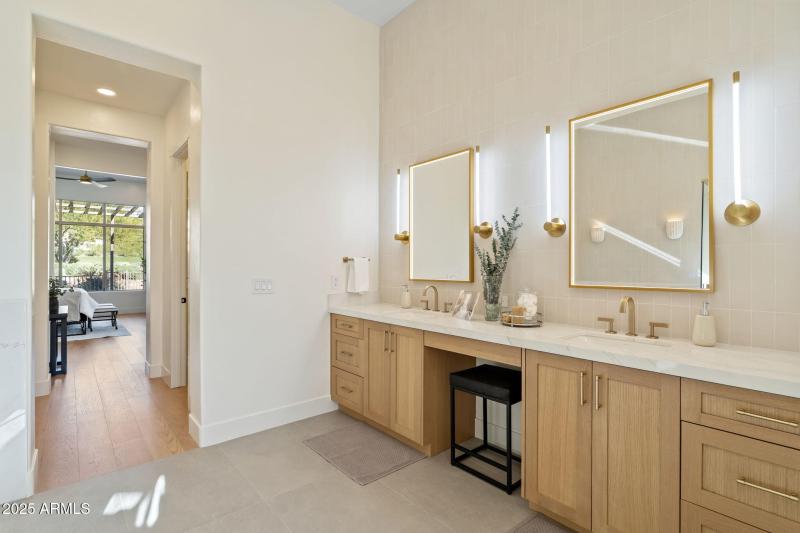 57-web-or-mls-DSC_5005