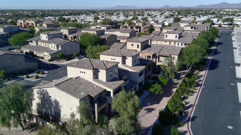 5069564_100DRONE_SING0029