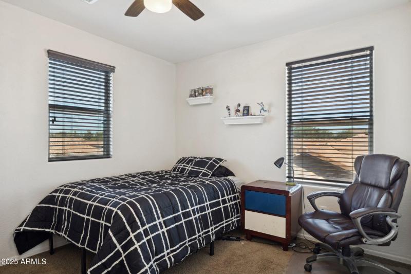 Guest bedroom