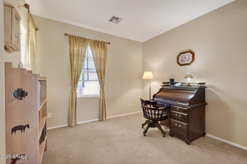 Den/Craft Room/3rd sleeping space