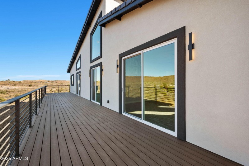 36-Back Deck (3)