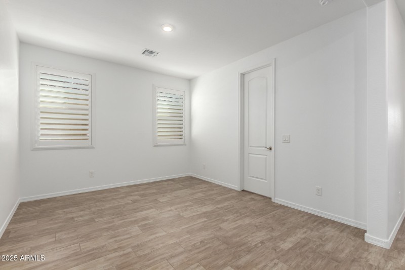 Flex Room with Closet
