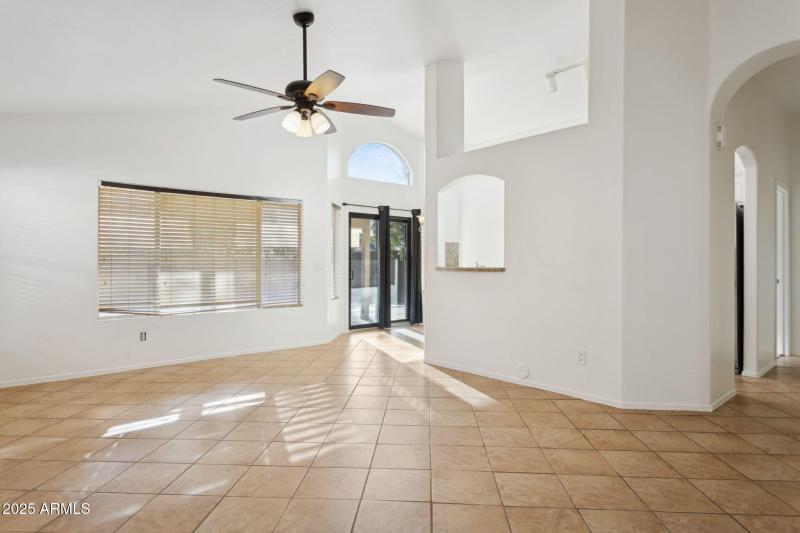 Soaring ceilings in great room