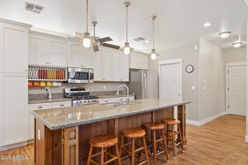 Kitchen 2
