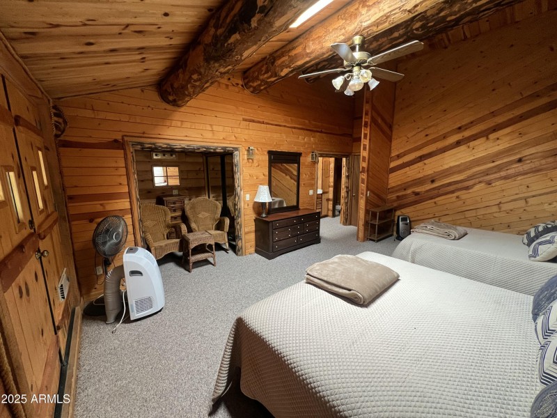 Showlow cabin-7