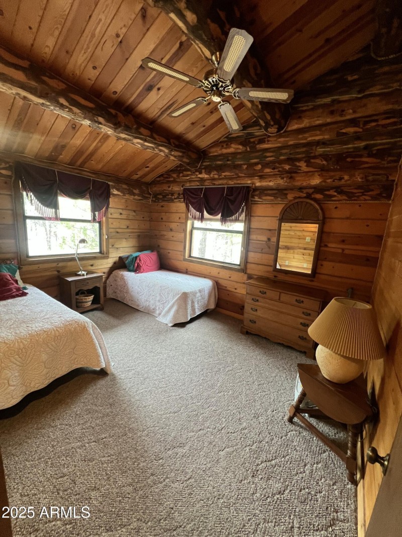 Showlow cabin-11