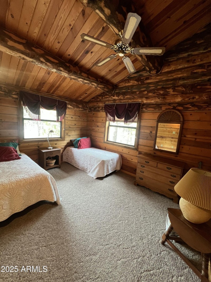 Showlow cabin-12