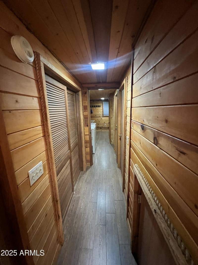 Showlow cabin-23