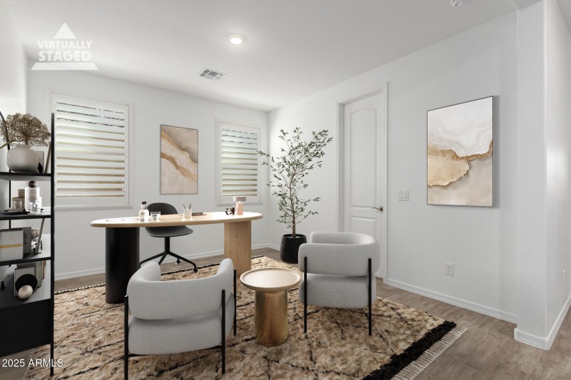 Office/Den/Bedroom