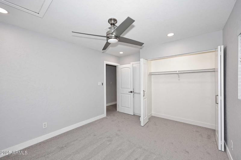 2nd Bedroom2