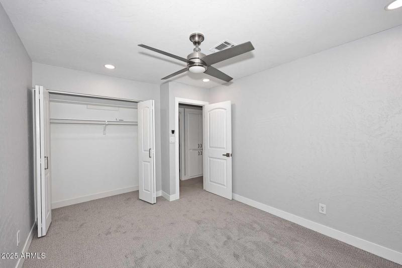 4th Bedroom2