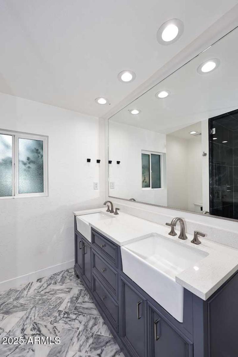 Primary Bath2