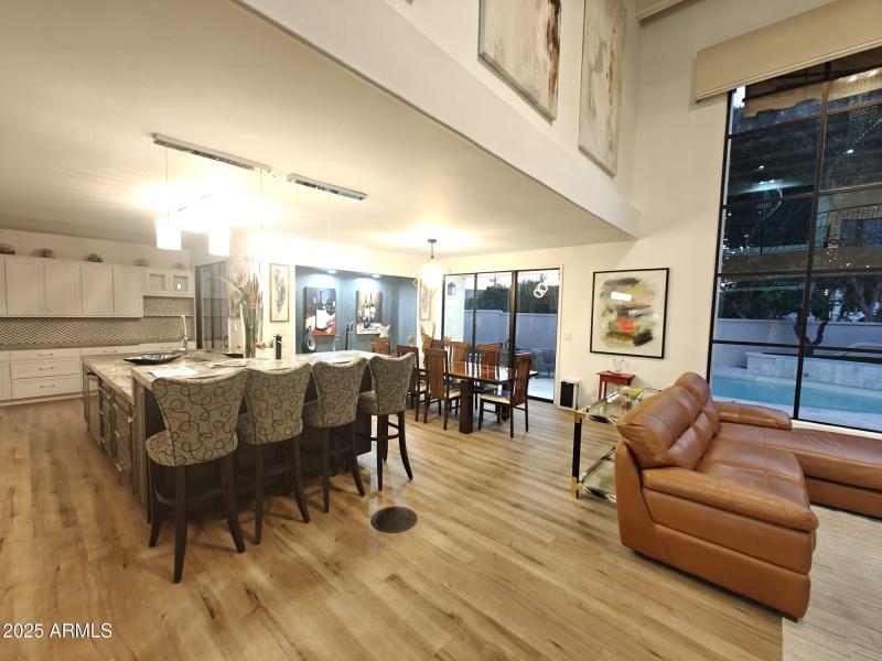 e662b44d-2a14-48ad-b22a-b331bba54c19