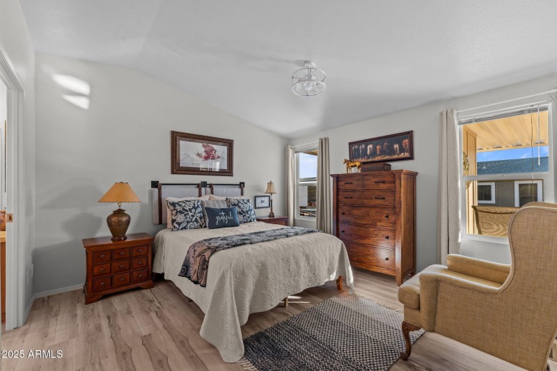Primary suite