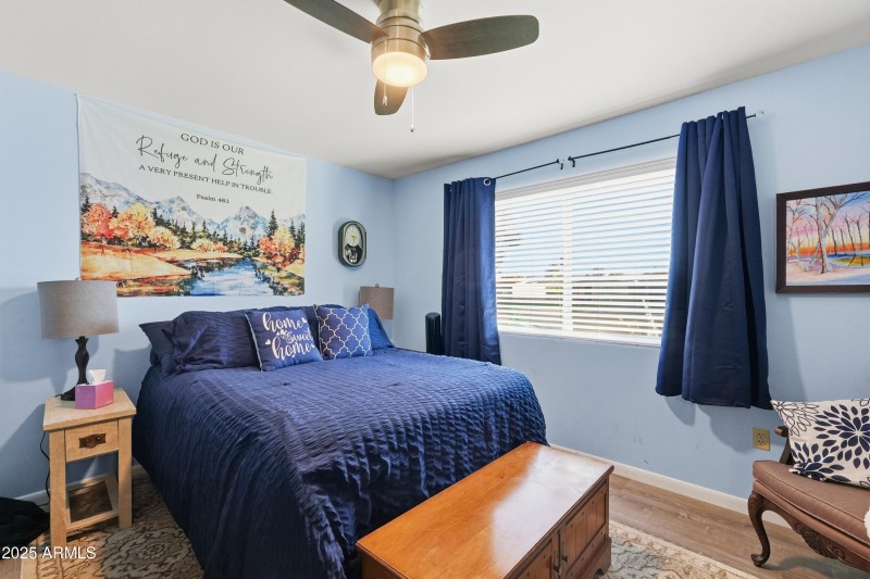 Secondary bedroom