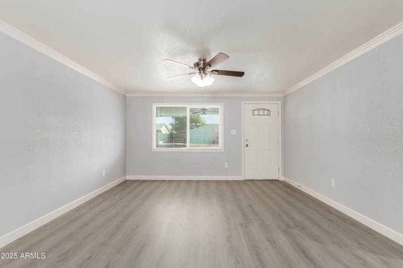 Dining / Living Room