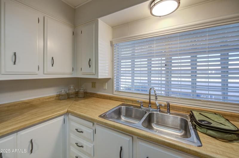 Kitchen 4