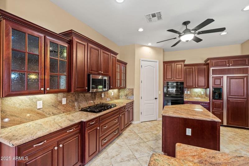 Fantastic Kitchen