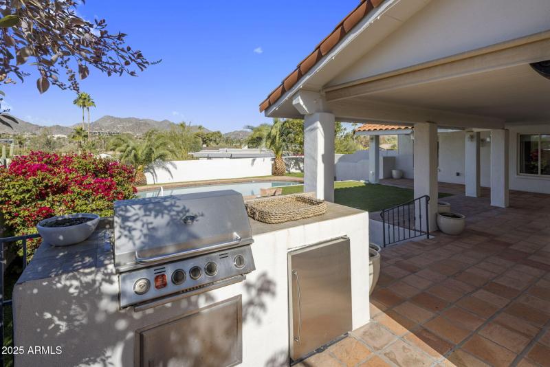 Built-in BBQ