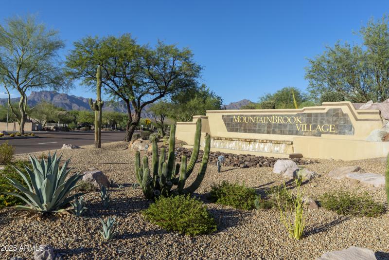 MountainBrook Village