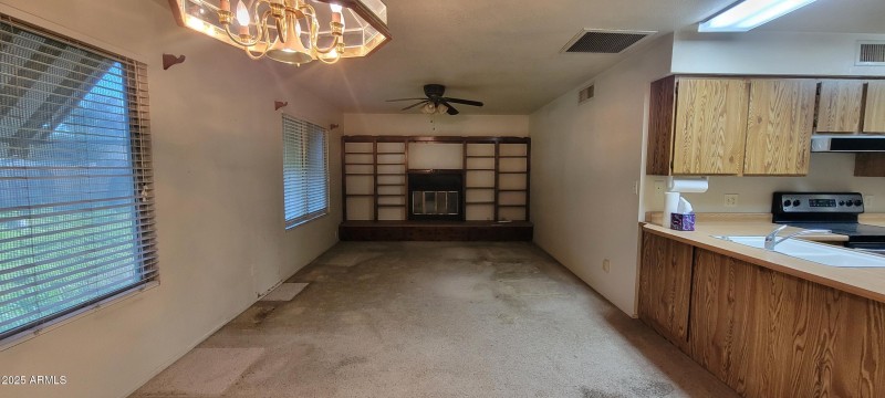 Dining Rm & Fireplace