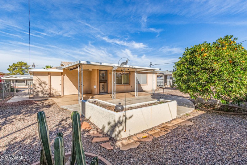 41-Desert Hills